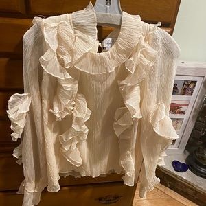Lightweight blouse